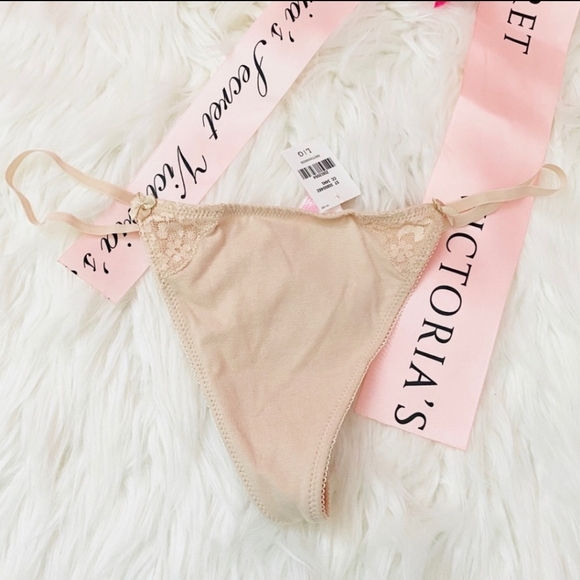 ISO looking for these kind of panties - Picture 2 of 8